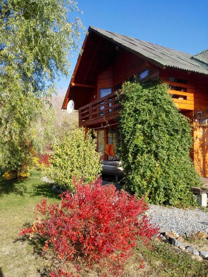 Moldoveneşti The Wooden House 빌라 외부 사진